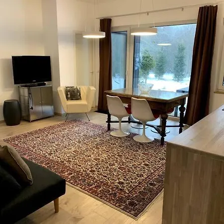 Small Cozy 3-room House With Terrace & Large Garden Hébergement de vacances Ilmandu