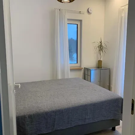Small Cozy 3-room House With Terrace & Large Garden * Ilmandu