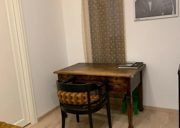 Small Cozy 3-room House With Terrace & Large Garden